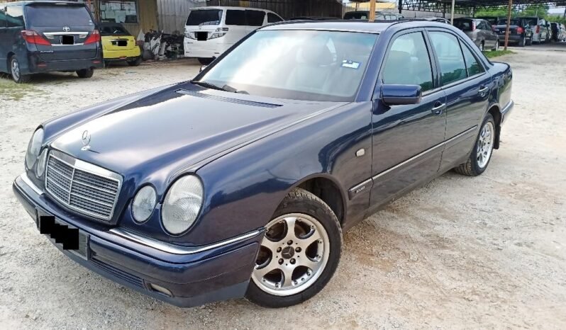 2000 Mercedes Benz E230 ELEGANCE 2.3 5 SPEED W210 – TY full